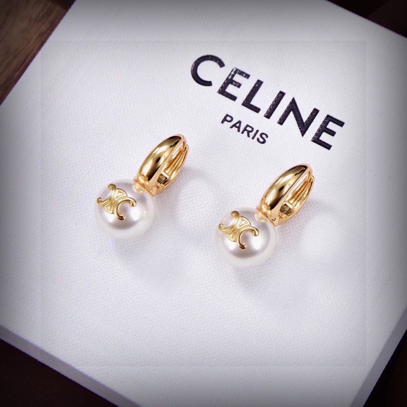Ce**e earrings
